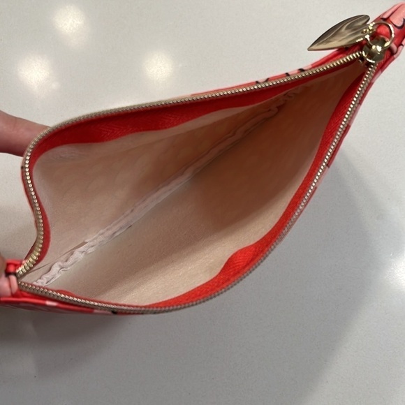 IPSY Heart Print February 20202 Valentine Glam Bag - Picture 3 of 4